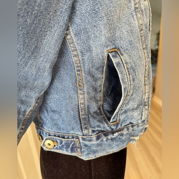 Pistola Size S Denim Jean Jacket Button Down Cotton Pockets Distressed Cropped - Picture 9 of 12